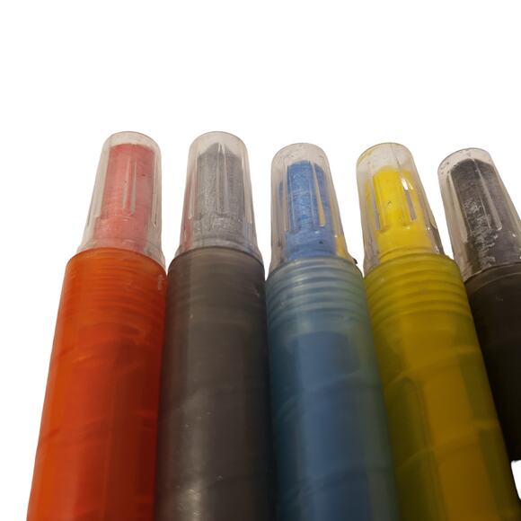 Vintage Sanrio Hello Kitty Twist Up Crayon Set Year 2000 1976 Hello Kitty Pencil - Picture 11 of 15